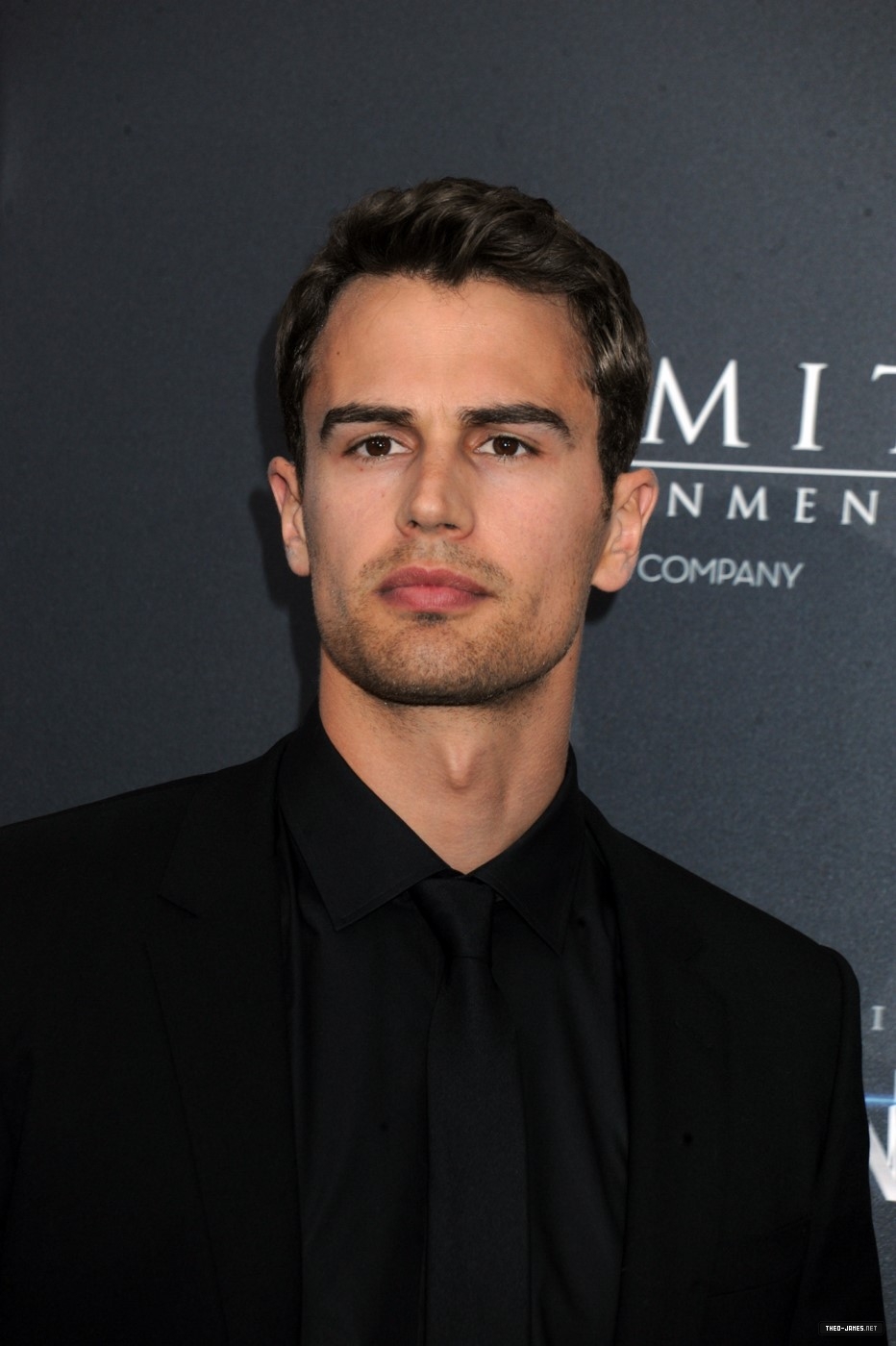 theojamesweb4362.jpg