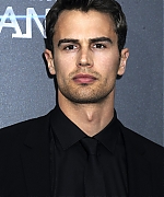 theojamesweb4100.jpg