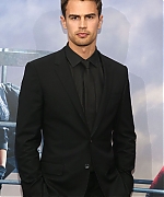 theojamesweb4191.jpg