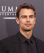 theojamesweb4242.jpg