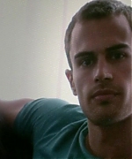 theojamesweb0374.jpg