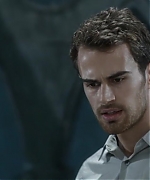 theojamesweb0538.jpg