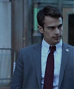 theojamesweb0582.jpg