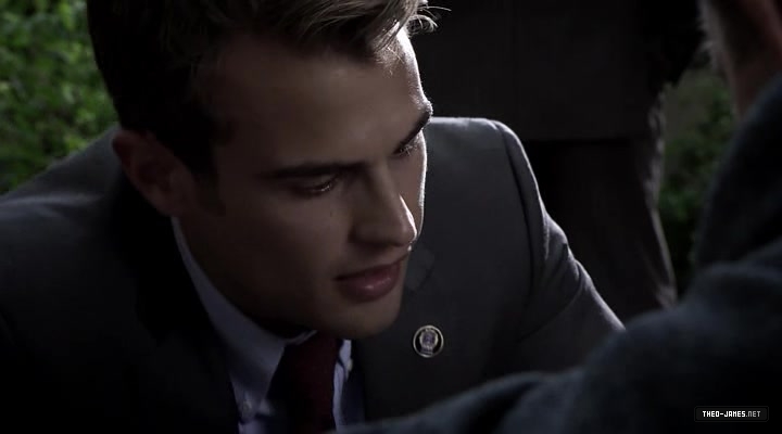 theojamesweb0860.jpg